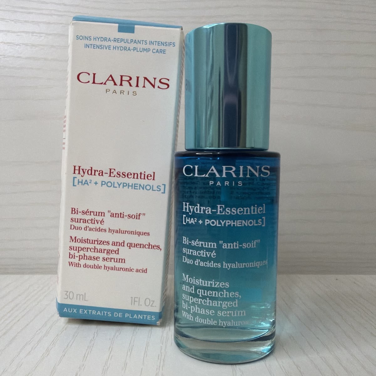 Clarins Hydra-Essentiel [HA2 + Polyphenols] Moisturizes Supercharged Bi-Phase Serum 10ml